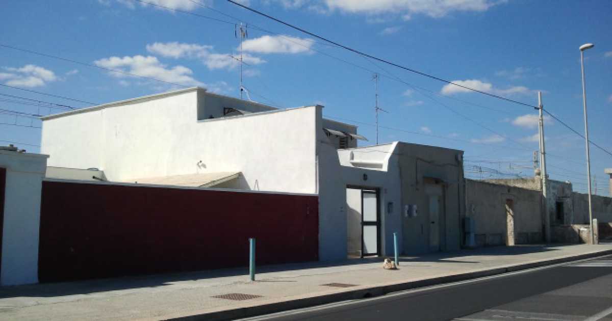 Le ''casette'' sul lungomare: quando la prostituzione ha delle regole